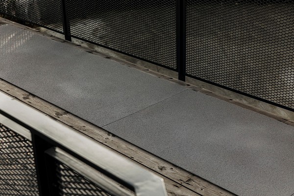 Halkskyddsskiva 2,0m x 1,0m 4mm grå Safestep STG201