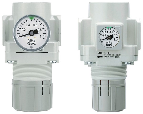 Regulator AR, med tryckmätare  