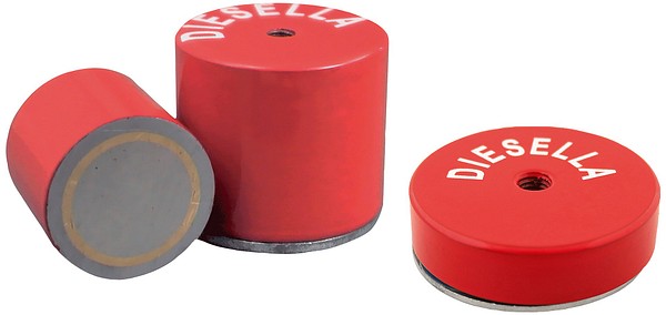 High magnet with thread  